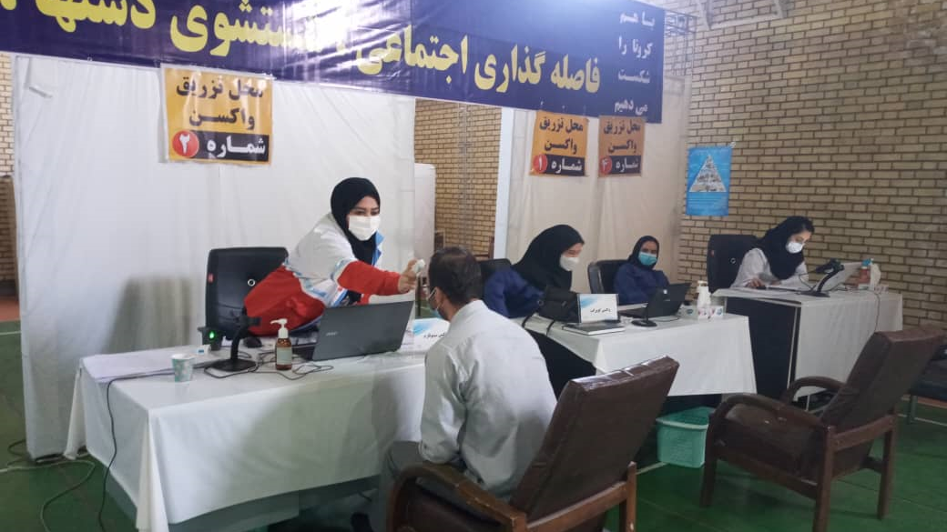 تزریق بیش از ۴۰ هزار دز واکسن در مراکز تجمیعی هلالاحمر مراغه